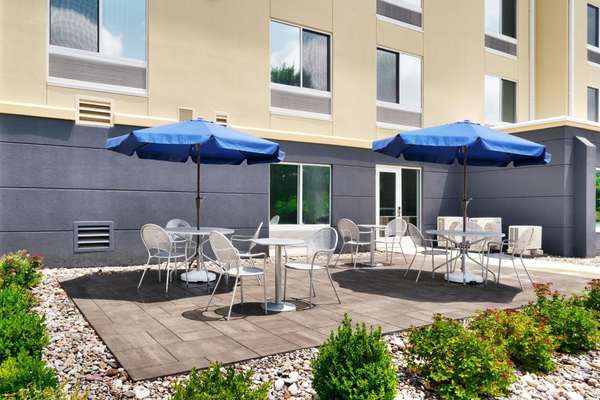 Fairfield Inn By Marriott Lexington Park Patuxent River Naval Air Station Extérieur photo