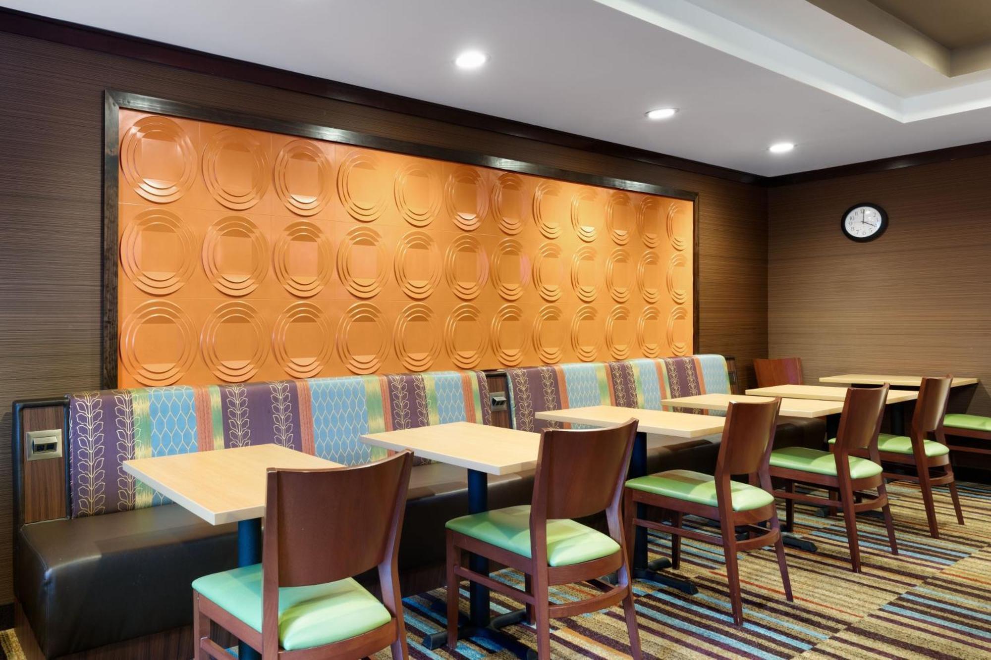 Fairfield Inn By Marriott Lexington Park Patuxent River Naval Air Station Extérieur photo