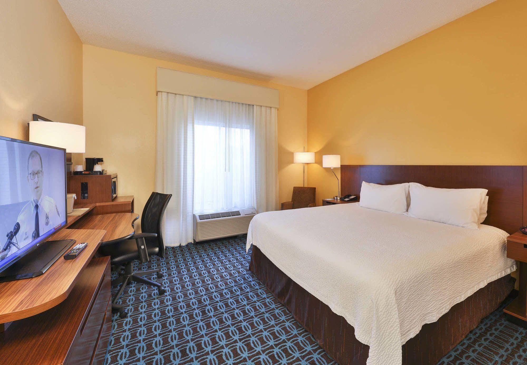 Fairfield Inn By Marriott Lexington Park Patuxent River Naval Air Station Extérieur photo
