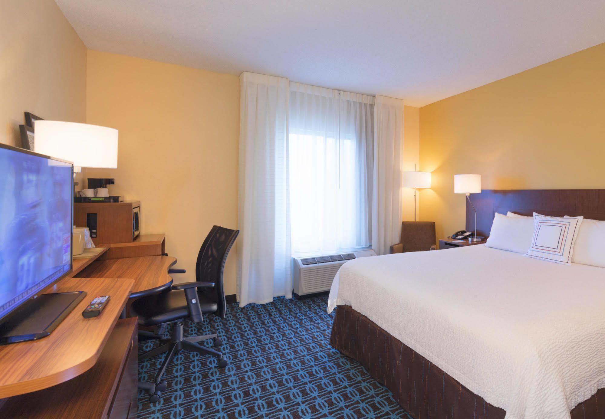 Fairfield Inn By Marriott Lexington Park Patuxent River Naval Air Station Extérieur photo
