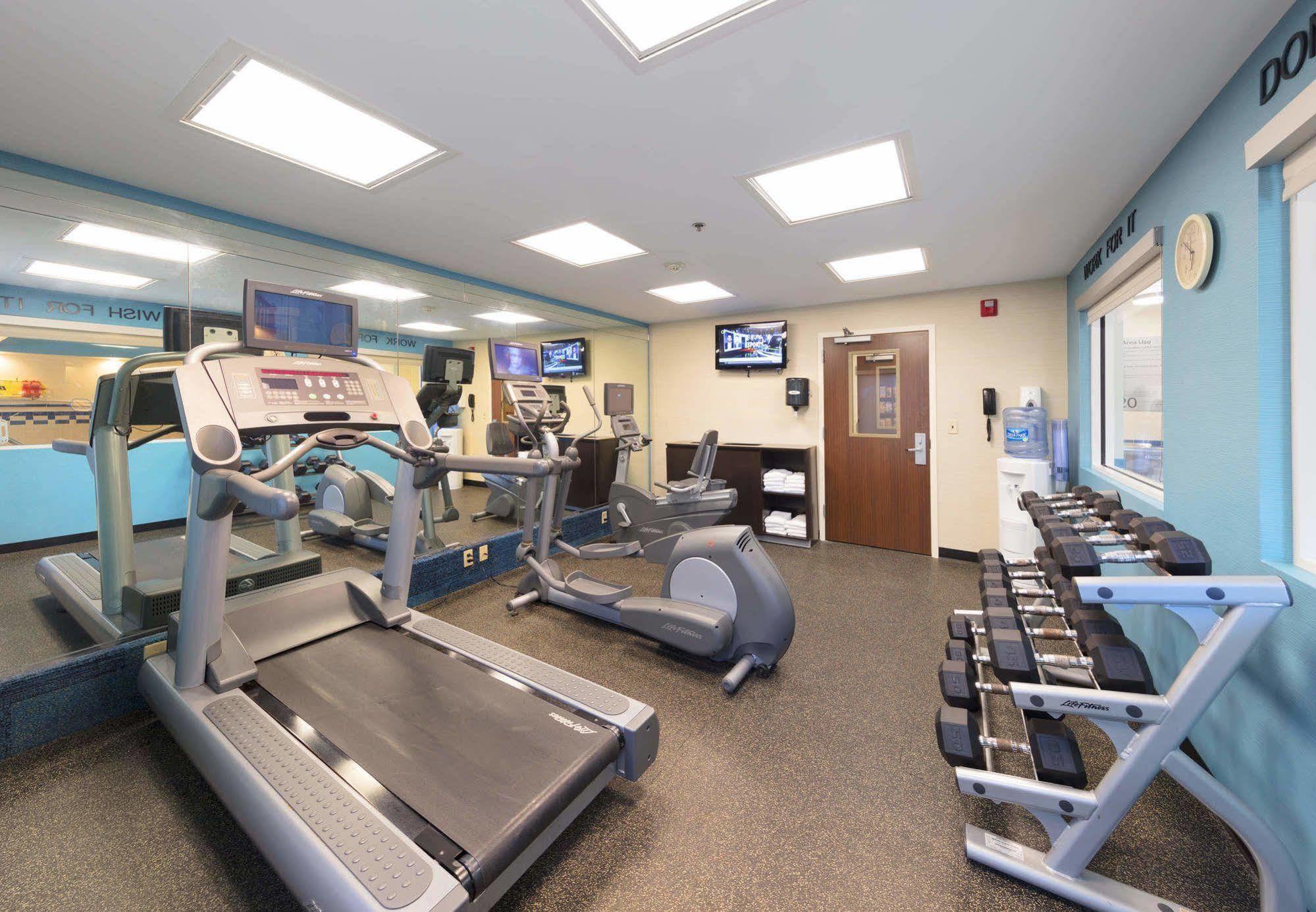Fairfield Inn By Marriott Lexington Park Patuxent River Naval Air Station Extérieur photo